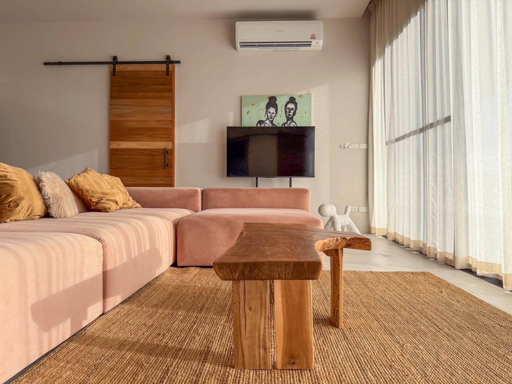Living Room 6