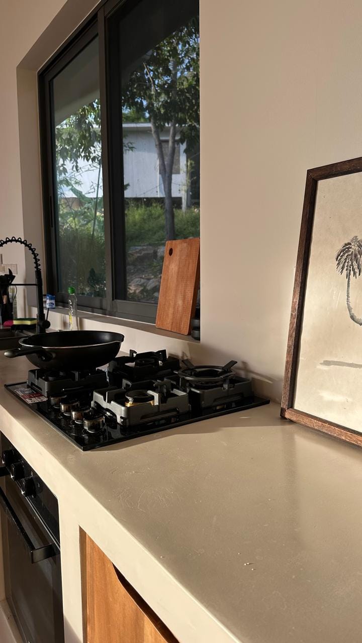 Kitchen 4