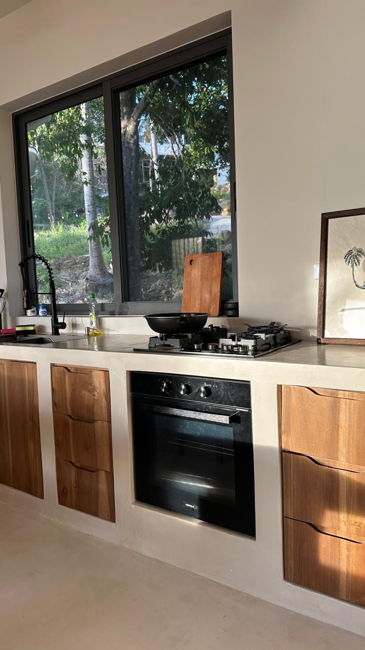 Kitchen 2