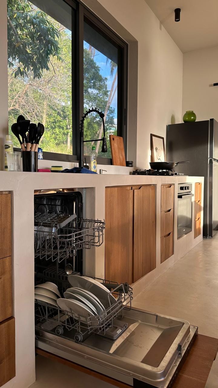 Kitchen 3