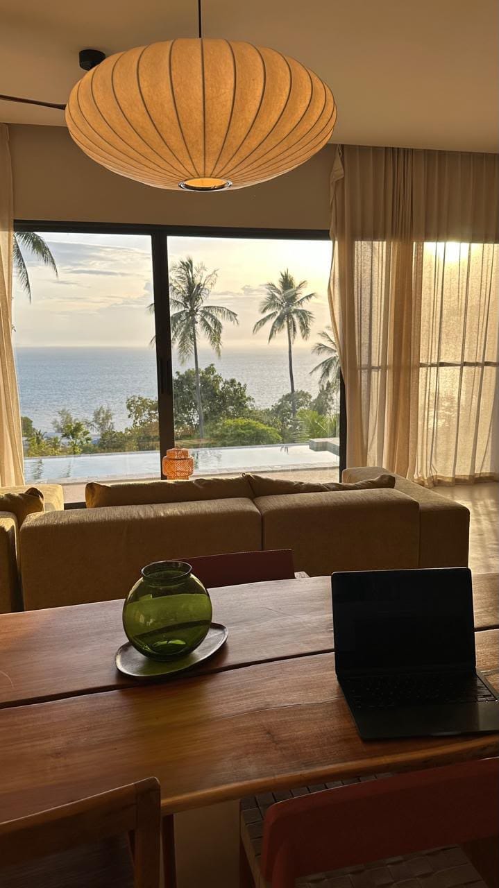Living Room 19